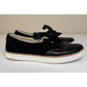 UGG Carilyn Ribbon Loafers Womens 6 Black Leather Wool Lined Boat Shoe Sneakers